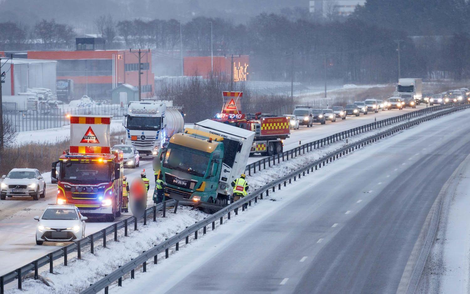 Olycka på E6 strax efter klockan 17. 